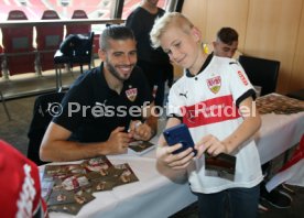 VfB Stuttgart Fritzle Club Autogrammstunde