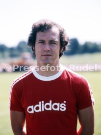 14.07.75 FC Bayern M&uuml;nchen Fototermin 1975/1976