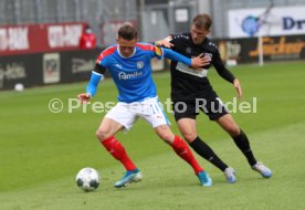 Fu&szlig;ball  2.Bundesliga Holstein Kiel vs. VfB Stuttgart