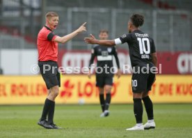 Fu?ball  2.Bundesliga Holstein Kiel vs. VfB Stuttgart