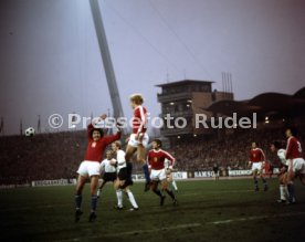 17.11.76 Deutschland - Tschechoslowakei