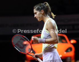 Porsche Tennis Grand Prix 2016