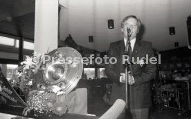 26.05.1984 VfB Stuttgart Meisterschaft 1984 Empfang Rathaus