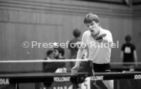01.12.85 Tischtennis Ro&szlig;kopf Fetzner