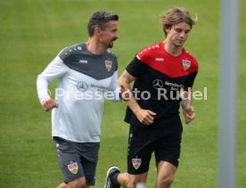 28.04.2021 VfB Stuttgart Training