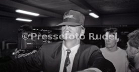 16.05.1992 VfB Stuttgart Meisterschaft Empfang Flughafen
