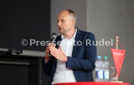 24.06.21 VfB Stuttgart Roter Tisch