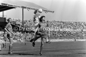 23.04.88 VfB Stuttgart - Bayer 05 Uerdingen