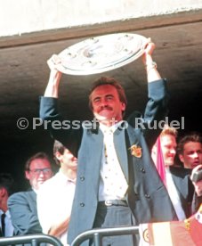 17.05.1992 VfB Stuttgart Meisterschaft Empfang im Stadion