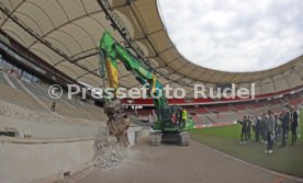 03.06.22 VfB Stuttgart Baggerbiss Umbau Mercedes-Benz Arena Haupttribüne