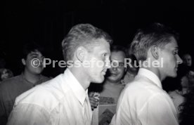 16.05.1992 VfB Stuttgart Meisterschaft Empfang Flughafen