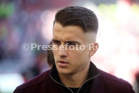 VfB Stuttgart - SSV Jahn Regensburg