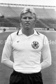 09.08.79 VfB Stuttgart Spieler im Trikot Nationalmannschaft