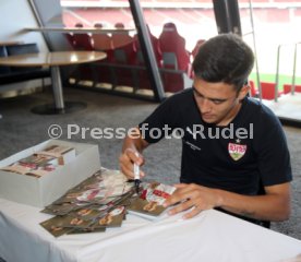 VfB Stuttgart Fritzle Club Autogrammstunde