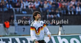 25.04.1990 Deutschland - Uruguay