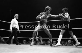 02.12.83 Boxen Rene Weller