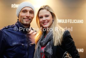09.03.10 Romulo Feliciano Fashion