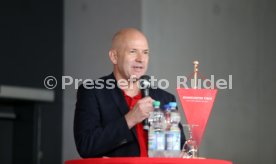 24.06.21 VfB Stuttgart Roter Tisch