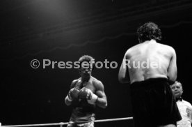 02.12.83 Boxen Rene Weller