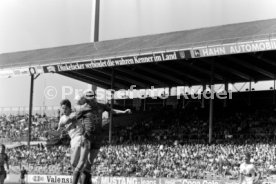 23.04.88 VfB Stuttgart - Bayer 05 Uerdingen