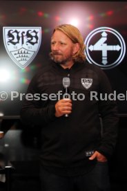 VfB Stuttgart Vorstellung Neues Ausw&auml;rtstrikot