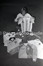 27.02.89 VfB Stuttgart J&uuml;rgen Klinsmann