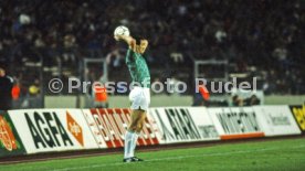 25.04.1990 Deutschland - Uruguay