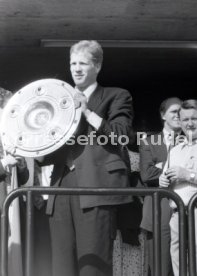 17.05.1992 VfB Stuttgart Meisterschaft Empfang im Stadion