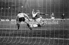 17.11.76 Deutschland - Tschechoslowakei