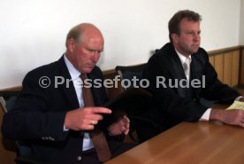 20.05.03 VfB Stuttgart Verhandlung R&uuml;ssmann