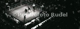02.12.83 Boxen Rene Weller