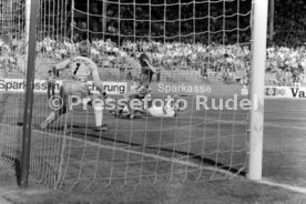 23.04.88 VfB Stuttgart - Bayer 05 Uerdingen
