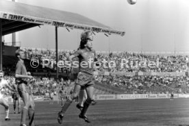 23.04.88 VfB Stuttgart - Bayer 05 Uerdingen