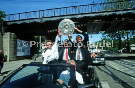 17.05.1992 VfB Stuttgart Meisterschaft Autokorso