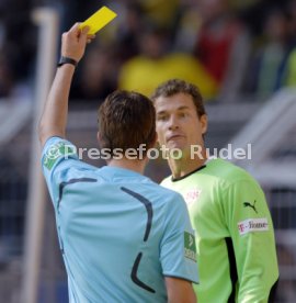 Borussia Dortmund - VFB Stuttgart / Gelb fuer Lehmann