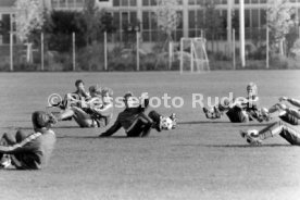 13.10.83 VfB Stuttgart Training