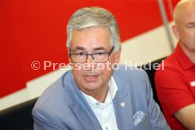 02.08.24 VfB Stuttgart Vorstellung Pr&auml;sidium