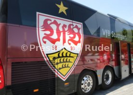 VfB Stuttgart Vorstellung Neuer Mannschaftsbus