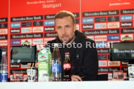 04.04.23 VfB Stuttgart PK Hoene&szlig;