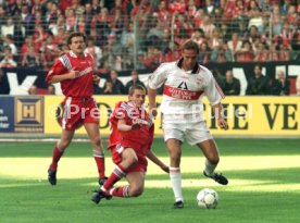 1.FC Kaisersluatern-VfB Stuttgart 4:3 v.l. Olaf Marschall, Andreas Buck, Thorsten Legat Foto Rudel