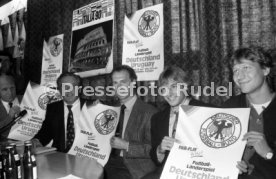 10.04.90 DFB Pressekonferenz