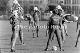 13.10.83 VfB Stuttgart Training