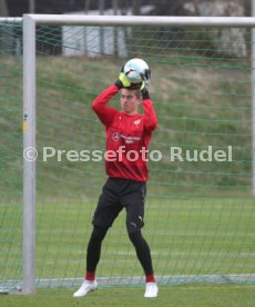 Jonathan Klinsmann Training bei VFB Stuttgart II Team.
