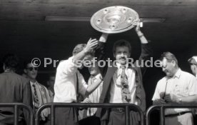 17.05.1992 VfB Stuttgart Meisterschaft Empfang im Stadion