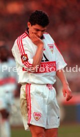 VfB Stuttgart-1.FC Kaiserslautern 0:1 Krassimir Balakov Foto Rudel