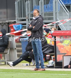 Fu&szlig;ball  2.Bundesliga Holstein Kiel vs. VfB Stuttgart