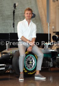 Mercedes-Benz Museum Formel 1 Weltmeister Nico Rosberg