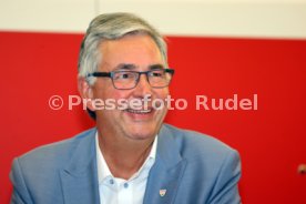 02.08.24 VfB Stuttgart Vorstellung Pr&auml;sidium