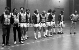 23.02.83 Fussball Prominentenspiel