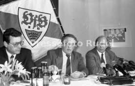 16.01.90 VfB Stuttgart PK Vorstellung Manager Hoene&szlig;